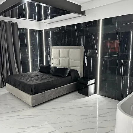 Luxurymimi Bed & Breakfast *
